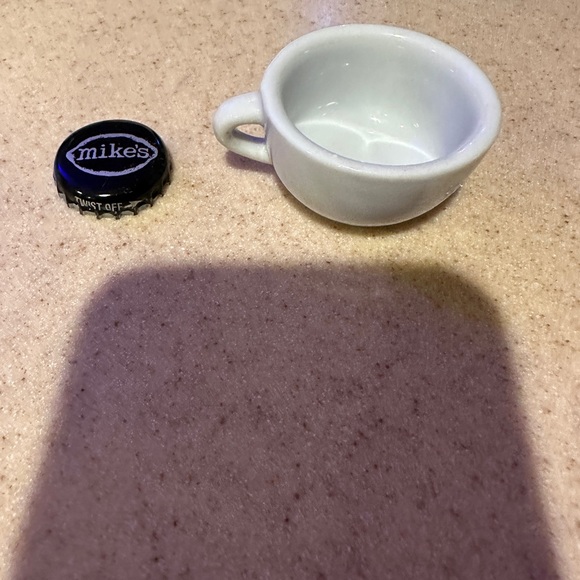 Hello Kitty Sanrio Tiny Tea Cup - Picture 6 of 7